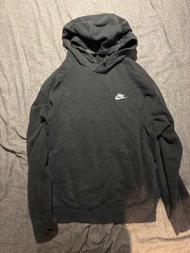 Nike Club black hoodie XL