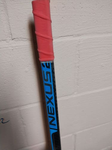 Senior Used Right Handed Bauer Nexus 2N Hockey Stick P28