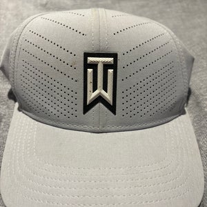Tiger Woods Nike Gray Golf Hat