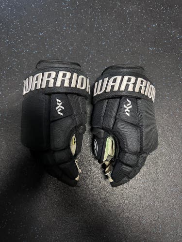 Warrior 14" Pro Stock AX1 Pro Gloves
