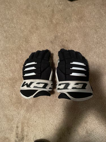 CCM 4 Roll Pro 2 Gloves