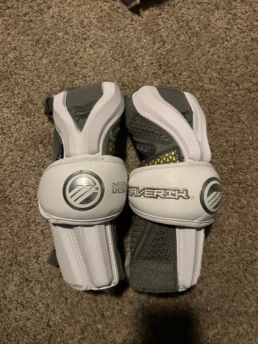 Adult New Large Maverik Rome Arm Guards