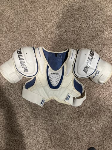 Used Medium Bauer  Nexus 4000 Shoulder Pads