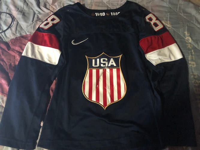 Nike Team USA 2014 Olympics Patrick Kane Jersey - Youth M
