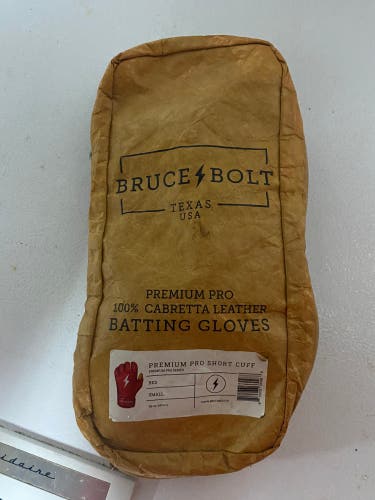 Bruce bolt batting glove