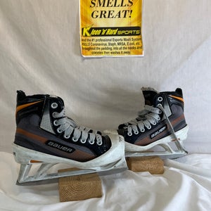 Used Bauer Performance Hockey Goalie Skates Regular Width INT Size 4.5 D