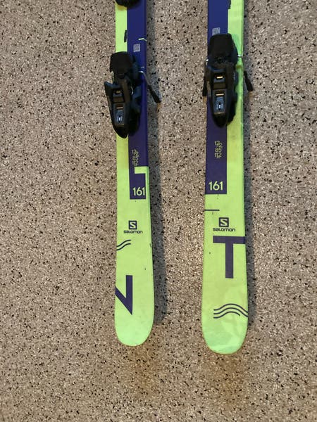 salomon 2017 skis S/LAB QST X 2027  evo pressable feel for easy spin initiation and soft landings Salomon X-Drive 7.5 (2017)