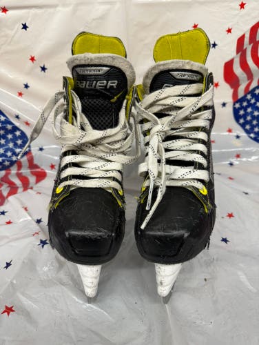 Used Bauer Junior Regular Width Size 2 Supreme S35 Hockey Skates-172847
