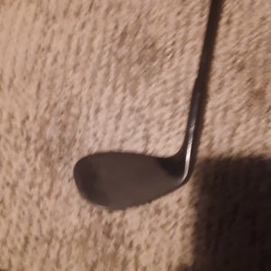 Used Men's Diamond Right Handed Wedge Regular Flex Graphite Shaft
