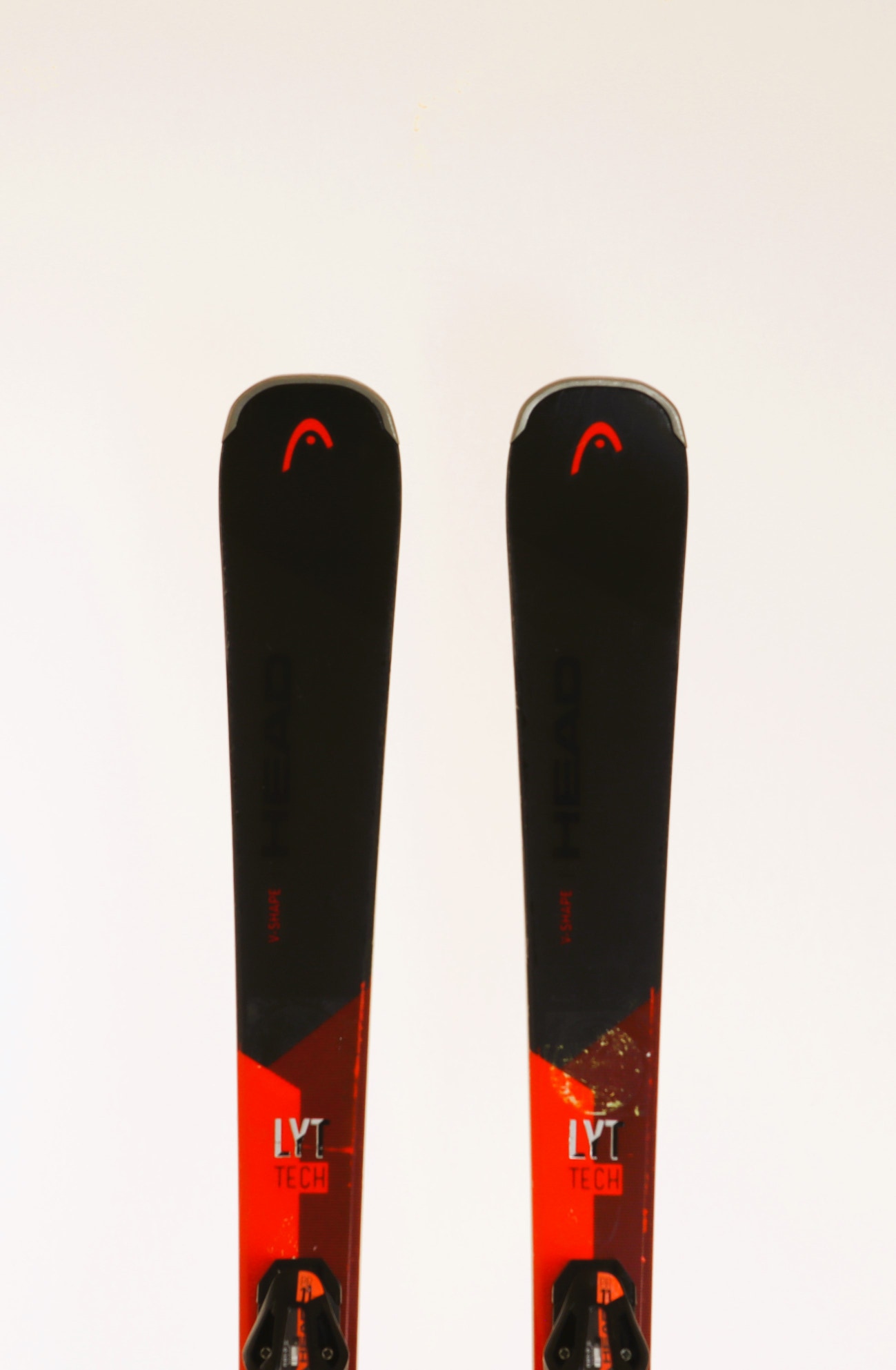 Used 2022 Head V-Shape V6 LYT Demo Ski with Head PR 11 Bindings Size 156 (Option 231256)