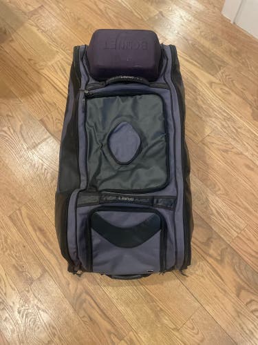 Used Bownet Catcher's Bag