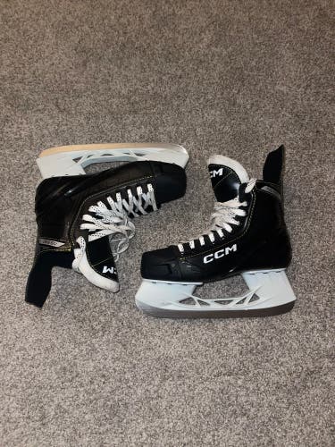 CCM Tacks AS-550 Hockey skates