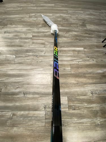P92 77 Flex Left New Left Hand Nexus Sync Hockey Stick