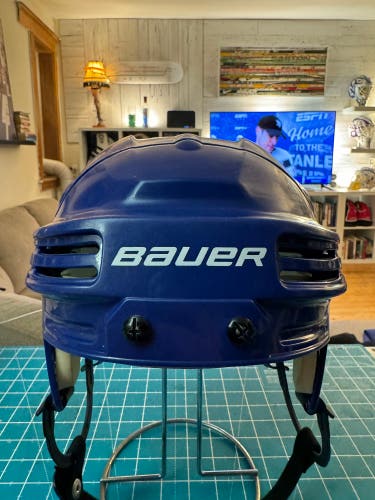 Bauer 4500 XL Hockey Helmet (Royal Blue) ***LAST ONE LEFT***