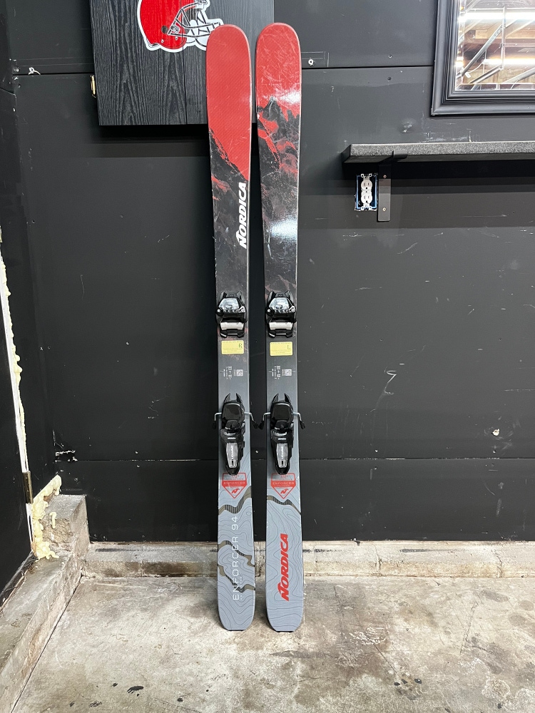 New 2023 All Mountain ENFORCER 94 Skis W/bindings, Boots and Travel Bag
