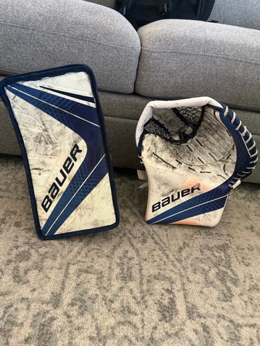 Bauer X900 Glove and Blocker