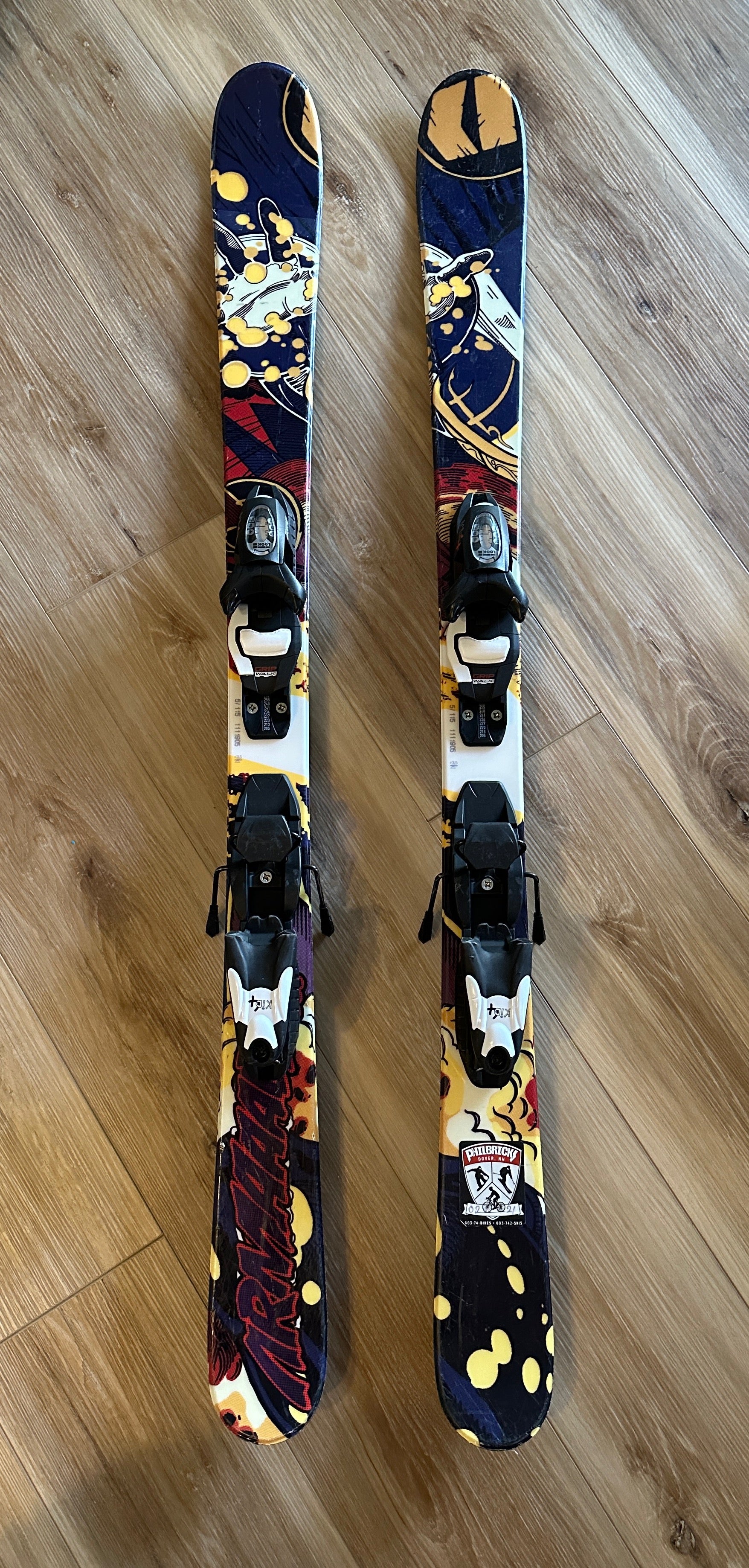 ARMADA 115 CM KIDS SKIS WITH ROSSIGNOL LOOK BINDINGS MINT USED