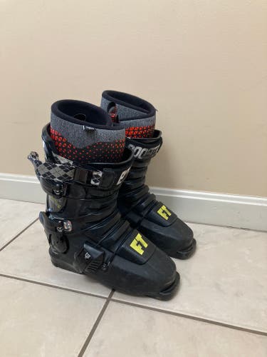 Full Tilt Classic Downhill Ski Boots | Used and New on SidelineSwap