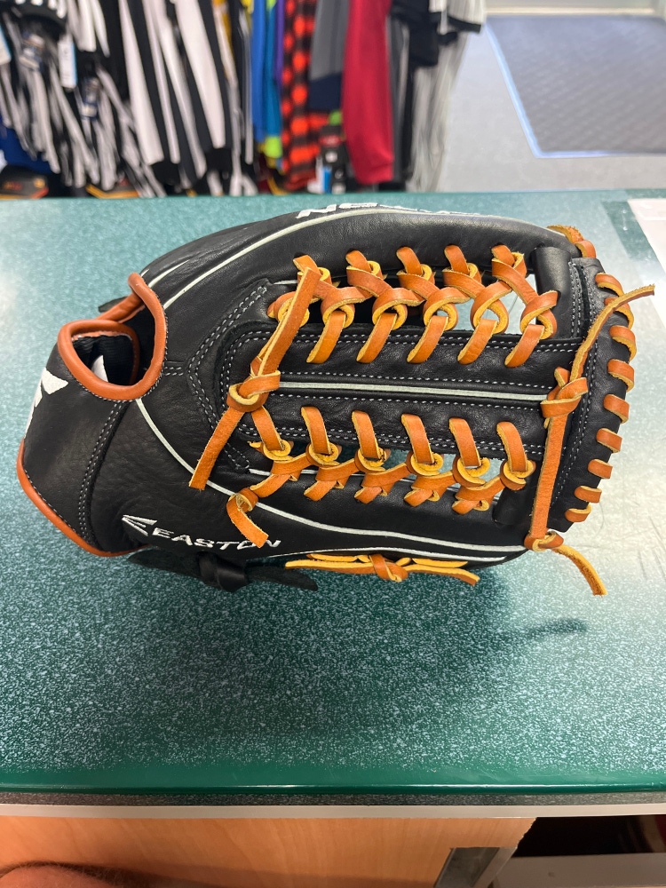 Easton GD1175 Infield 11.75" Game Day Baseball Glove