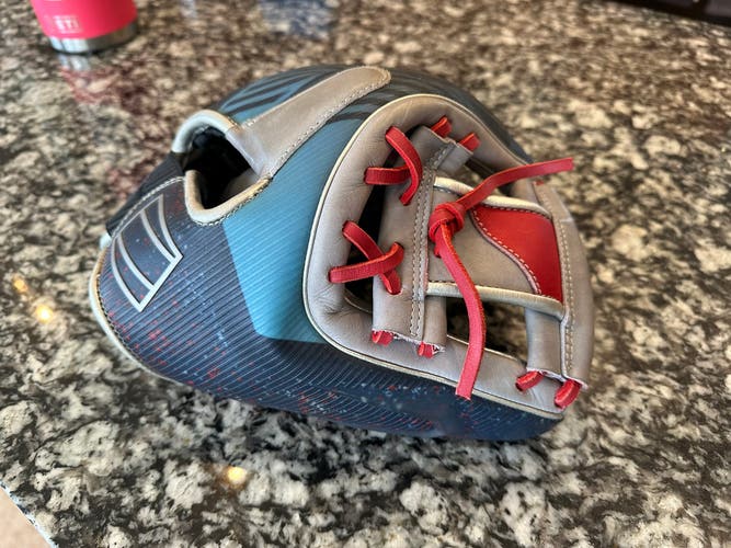 Rawlings Rev1X REV204-2X 11.5” Infield Glove