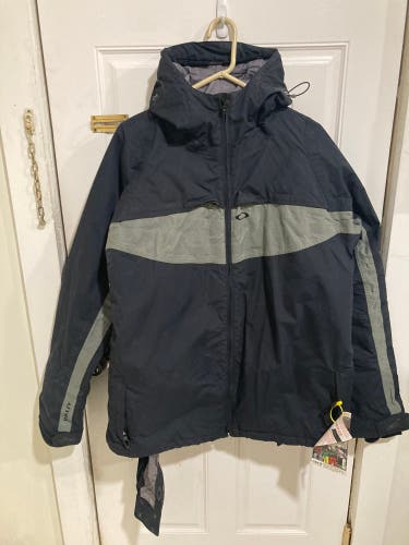 Oakley Shell Snowboarding Jacket With Hoodie