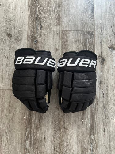 Bauer 13" Nexus Team Gloves