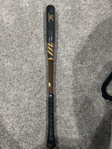 Marruci AP5 Wood Bat