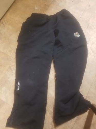 Black Used Large Men's Bauer Pants Brown University