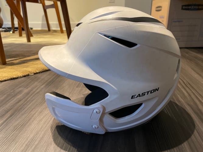 Used 7 1/8 Easton Elite X Batting Helmet