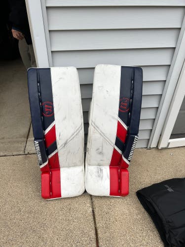 33” Warrior Ritual G5 Goalie Leg Pads