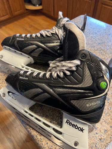 Senior Reebok Extra Wide Width  9 12K Hockey Skates