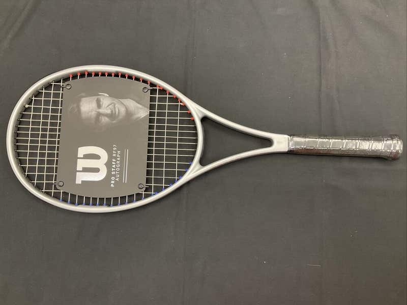 記念グッズ PRO STAFF RF97 v13 LAVER CUP 2023 s-l400.jpg
