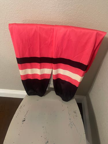 Odessa Jackalopes New Large Breast Cancer Awareness Socks