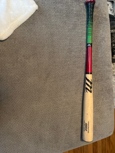 Marucci AM22 30” Youth Maple Bat