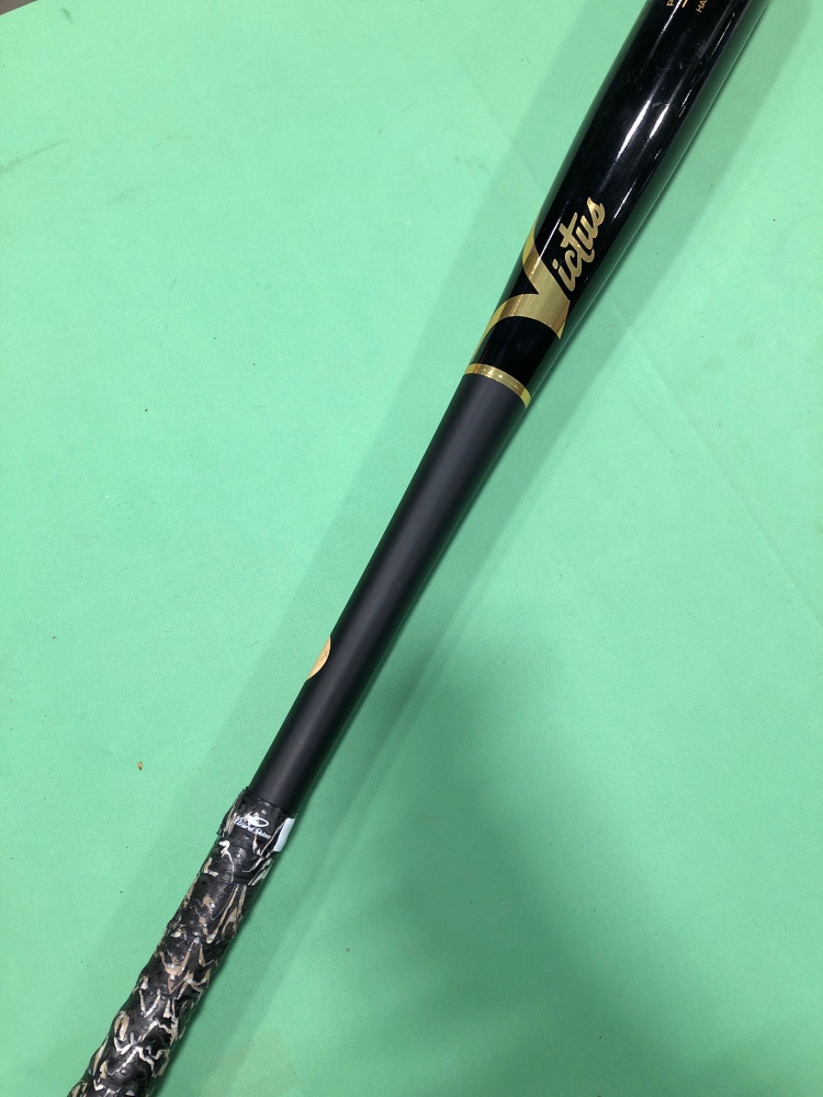 Used Victus Pro Reserve JC24 (32") Hard Gloss Maple Baseball Bat