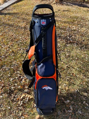 Wilson NFL Broncos Xtra Carry Bag New