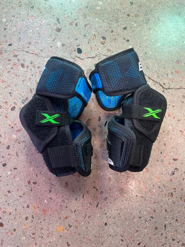 Junior Used Medium Bauer Bauer X Elbow Pads