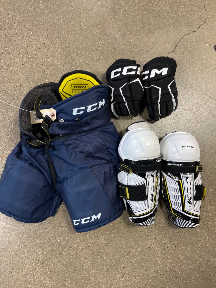 Used Youth CCM Starter Kit (All shown pieces included)