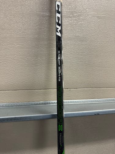 CCM Trigger 4 Pro 55 Flex P28