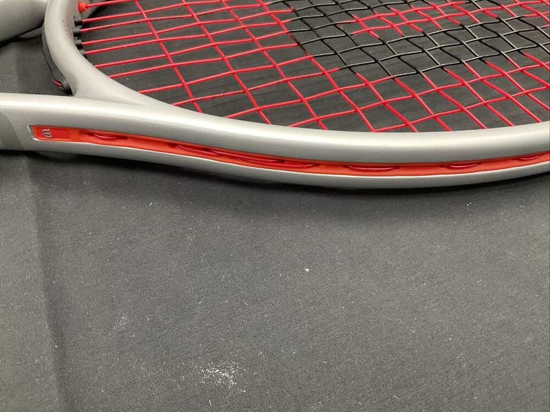 記念グッズ PRO STAFF RF97 v13 LAVER CUP 2023 Wilson Pro Staff RF 97 v13 Autograph (Laver Cup 2023) – Just