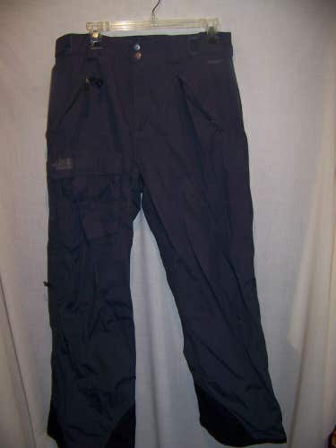 The North Face Freedom Snowboard Ski Pants, Women's XSmall Short
