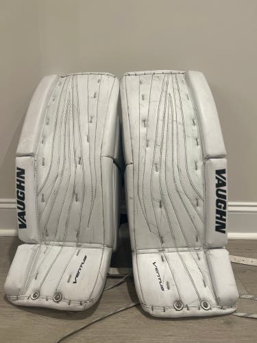 24" Vaughn Ventus SLR Jr Goalie Leg Pads