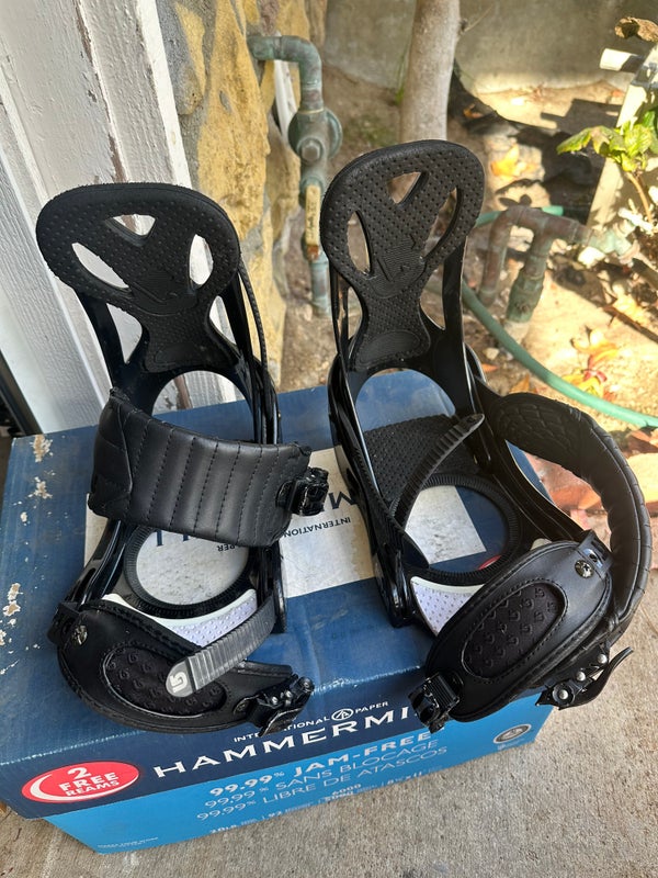 Burton Snowboard Bindings Used and New on SidelineSwap