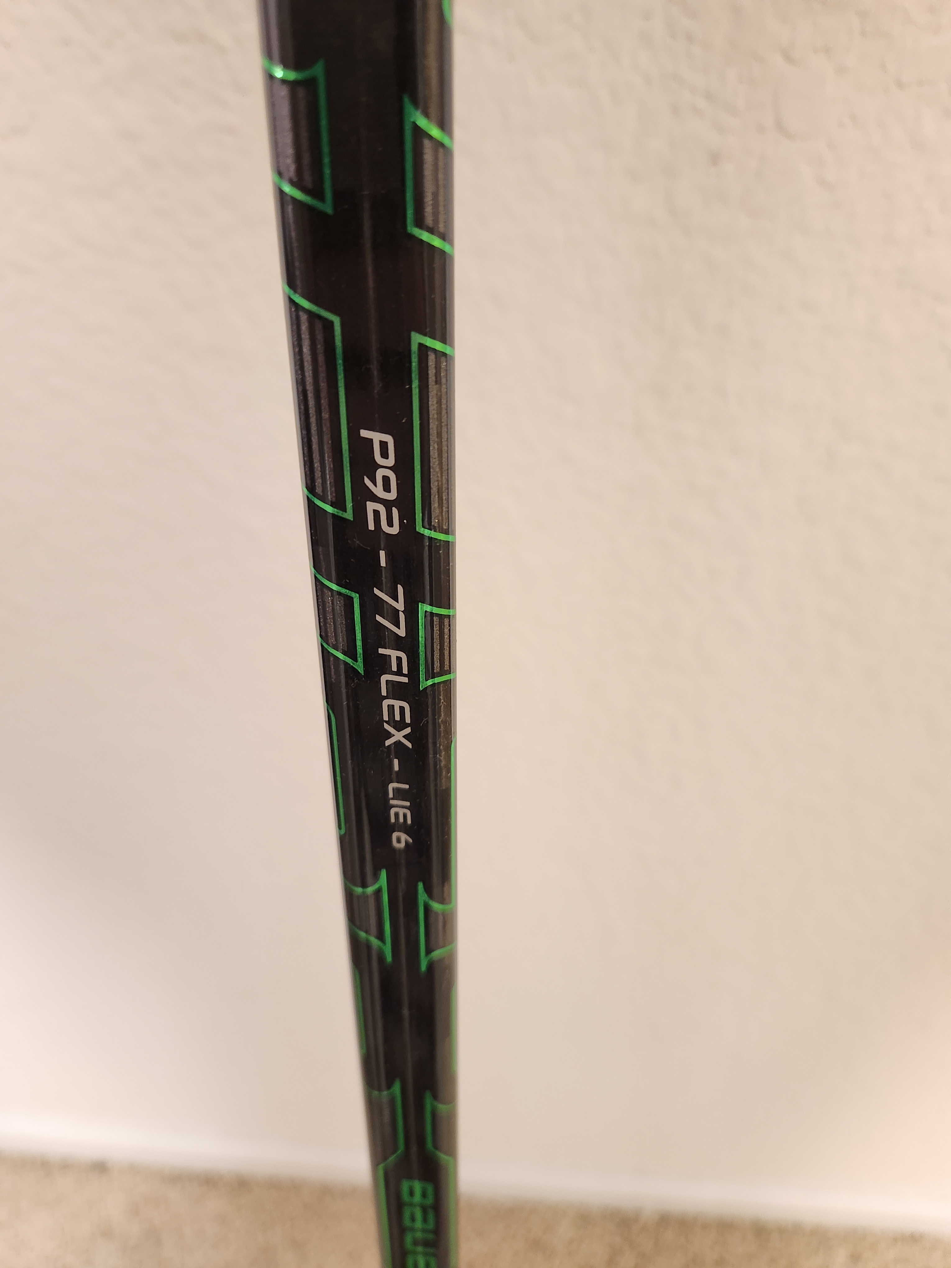 New Senior Bauer Left Hand Supreme ADV Hockey Stick P92