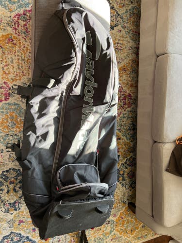 Used TaylorMade Travel Cover