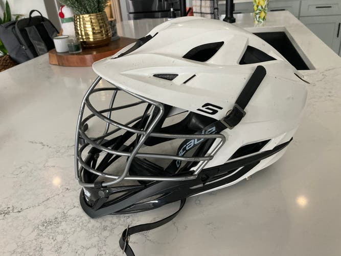Used Player's Cascade S Helmet