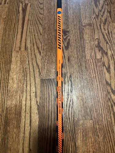 Senior Right Handed W88 Covert QR5 Pro Hockey Stick