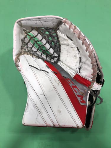 Used Senior CCM EFlex 5 Regular Goalie Glove