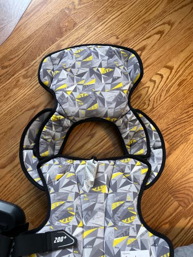 Used Large STX Stallion 200+ Shoulder Pads