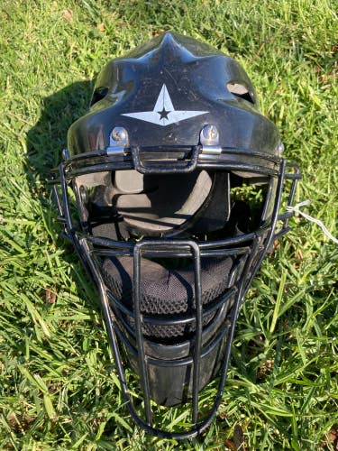 Used All Star MVP2310 Catcher's Mask MVP2310 (6 1/4 - 7)
